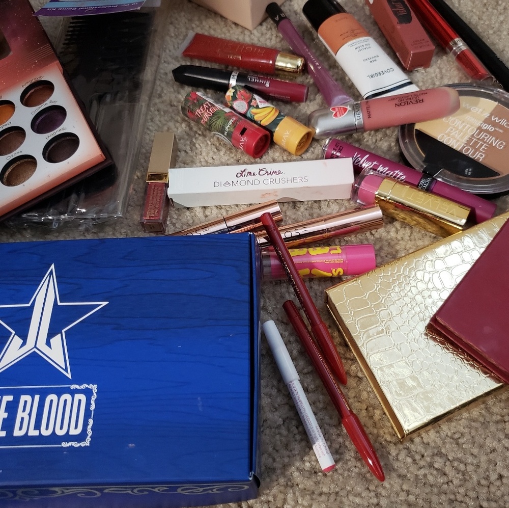 Makeup and Beauty mystery box